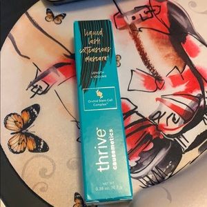 Thrive cause metic mascara